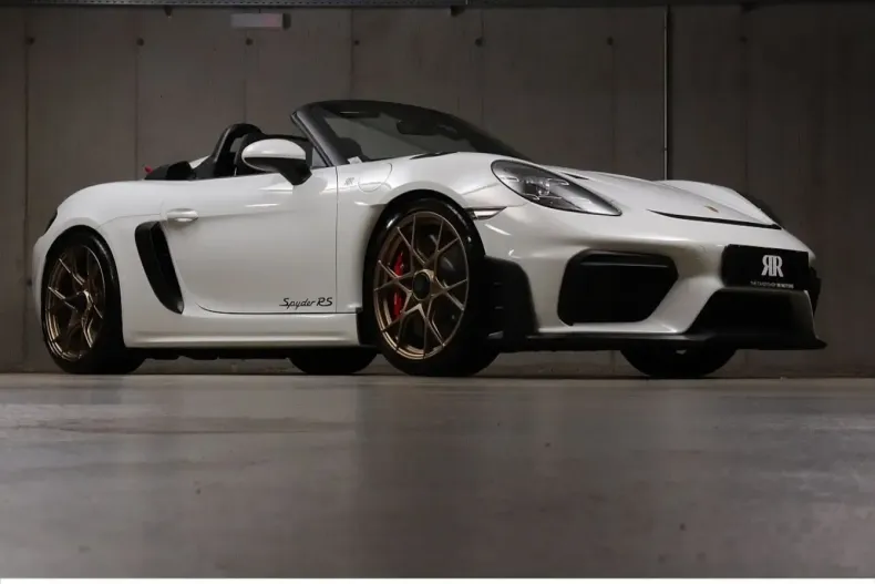 Porsche 718 Spyder din 2024 cu 4.900 km - oferta POR144177 - foto 3