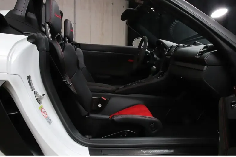 Porsche 718 Spyder din 2024 cu 4.900 km - oferta POR144177 - foto 23