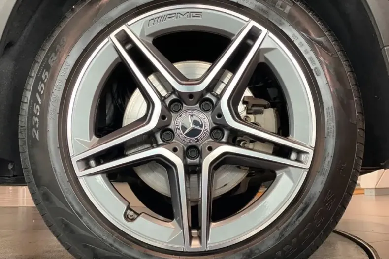 Mercedes-Benz GLC 300 din 2021 cu 59.965 km - oferta MER144178 - foto 8