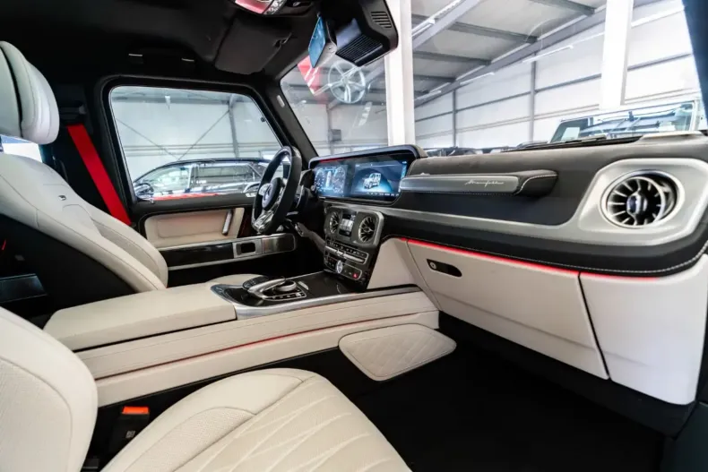 Mercedes-Benz G 63 AMG din 2024 cu 7.570 km - oferta MER144184 - foto 9