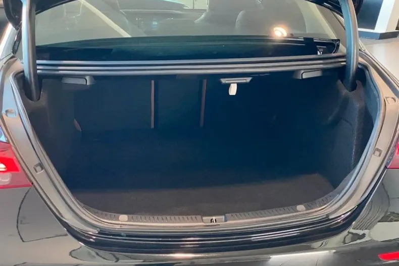 Mercedes-Benz E 300 din 2022 cu 79.746 km - oferta MER144185 - foto 26