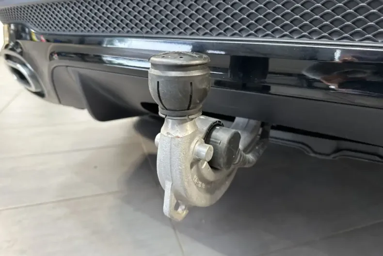 Mercedes-Benz GLB 220 din 2021 cu 54.750 km - oferta MER144188 - foto 8