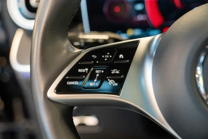 Mercedes-Benz GLC 220 din 2024 cu 41.103 km - oferta MER144191 - foto 11