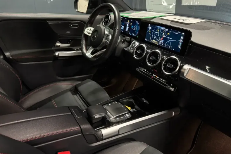 Mercedes-Benz GLB 220 din 2022 cu 82.000 km - oferta MER144192 - foto 14