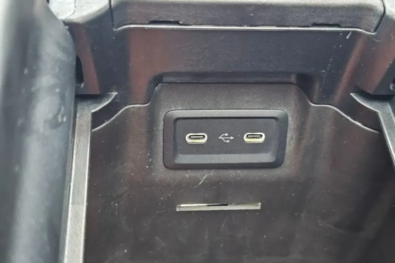 Mercedes-Benz GLC 300 din 2023 cu 40.388 km - oferta MER144195 - foto 35