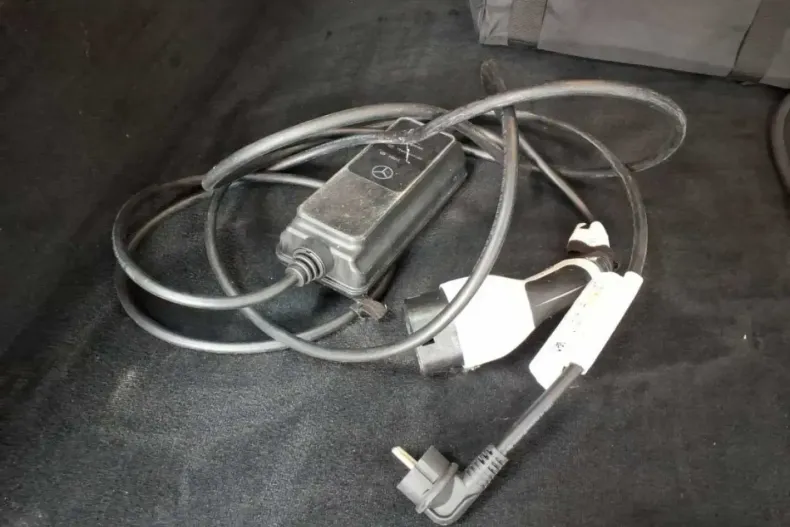 Mercedes-Benz GLE 350 din 2021 cu 59.170 km - oferta MER144196 - foto 16