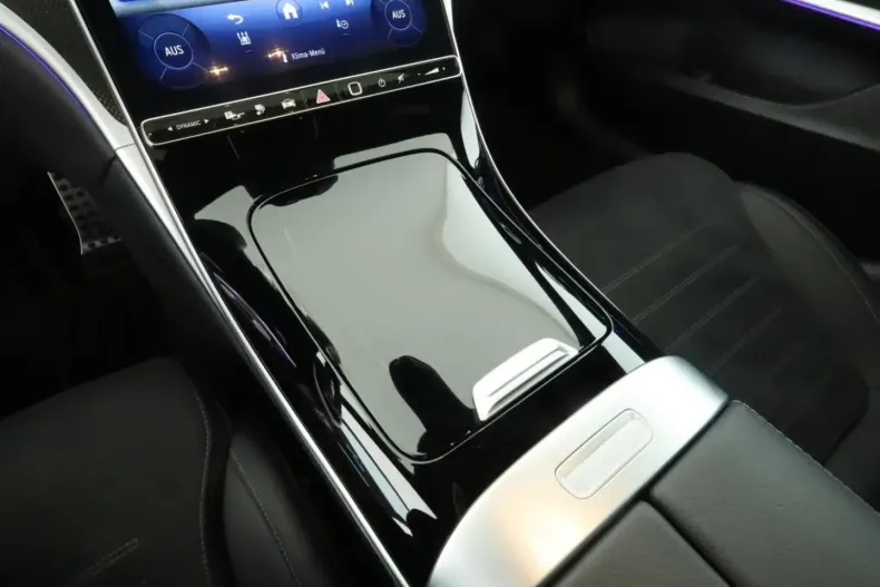 Mercedes-Benz C 300 din 2025 cu 25.960 km - oferta MER144206 - foto 14