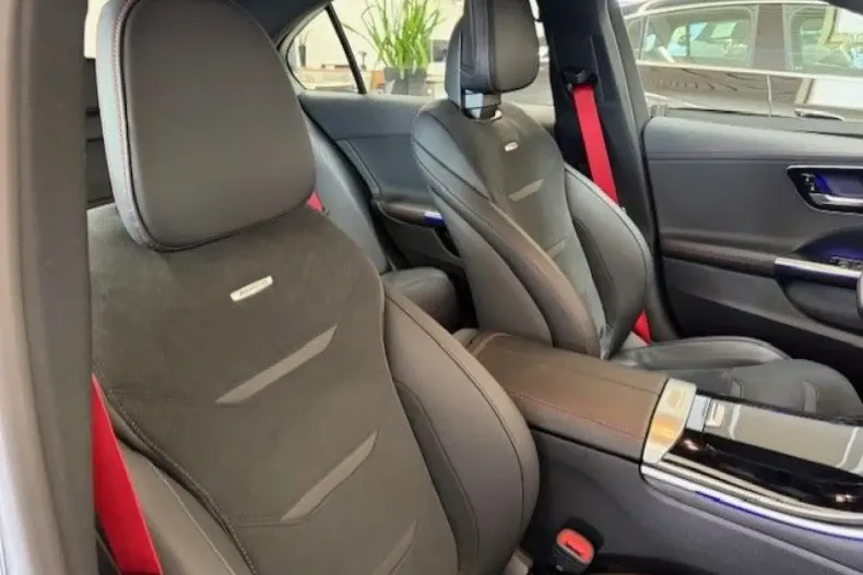 Mercedes-Benz C 43 AMG din 2024 cu 19.300 km - oferta MER144208 - foto 13