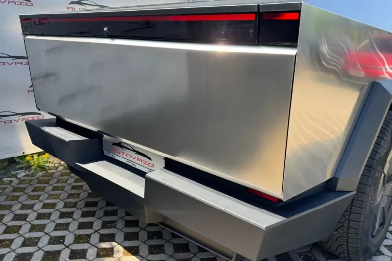 Tesla Cybertruck din 2024 cu 1.166 km - oferta TES144218 - foto 6