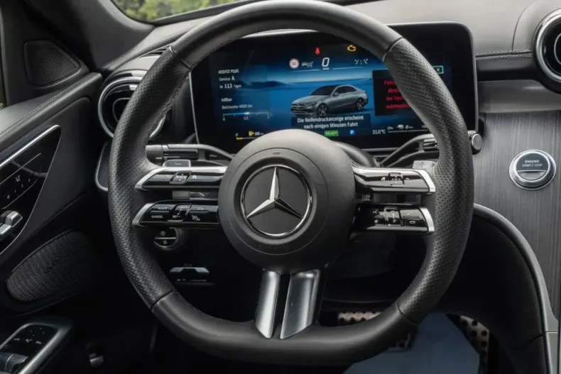 Mercedes-Benz C 300 din 2024 cu 7.277 km - oferta MER144230 - foto 7