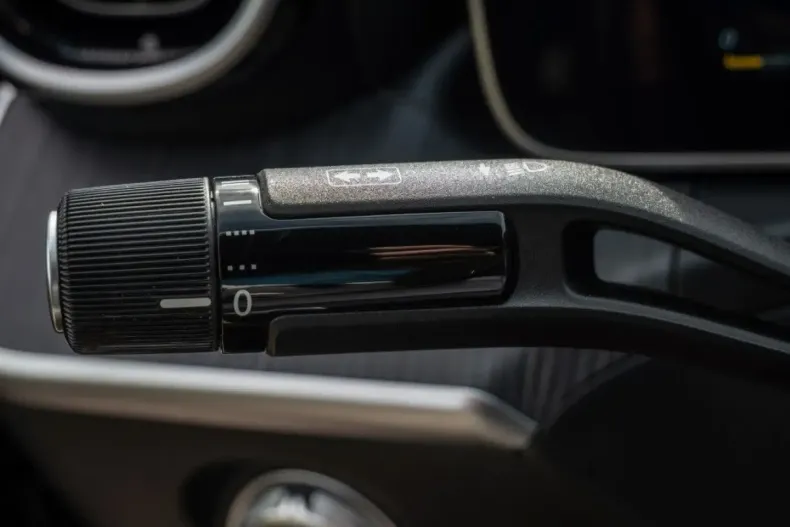 Mercedes-Benz C 300 din 2024 cu 7.277 km - oferta MER144230 - foto 15