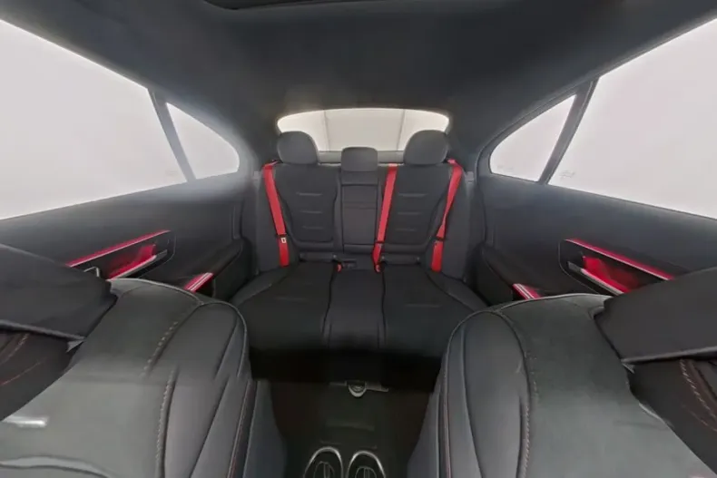 Mercedes-Benz C 43 AMG din 2024 cu 17.862 km - oferta MER144232 - foto 8