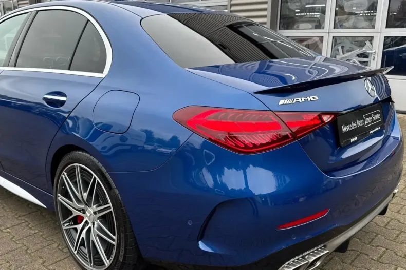 Mercedes-Benz C 63 AMG din 2024 cu 16.847 km - oferta MER144236 - foto 14