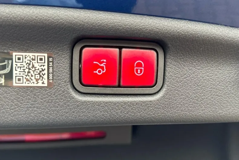 Mercedes-Benz C 63 AMG din 2024 cu 16.847 km - oferta MER144236 - foto 17