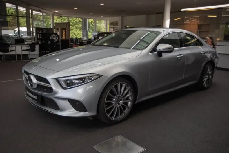 Mercedes-Benz CLS 450 din 2020 cu 29.880 km - oferta MER144238 - foto 2