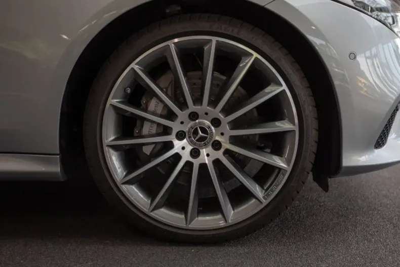 Mercedes-Benz CLS 450 din 2020 cu 29.880 km - oferta MER144238 - foto 6