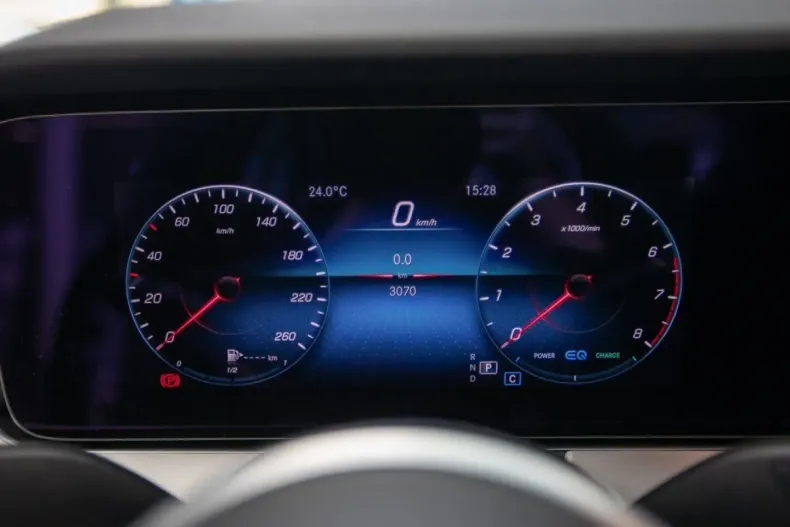 Mercedes-Benz CLS 450 din 2020 cu 29.880 km - oferta MER144238 - foto 11