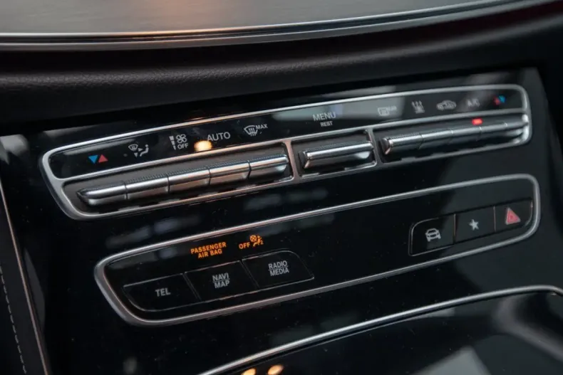 Mercedes-Benz CLS 450 din 2020 cu 29.880 km - oferta MER144238 - foto 16