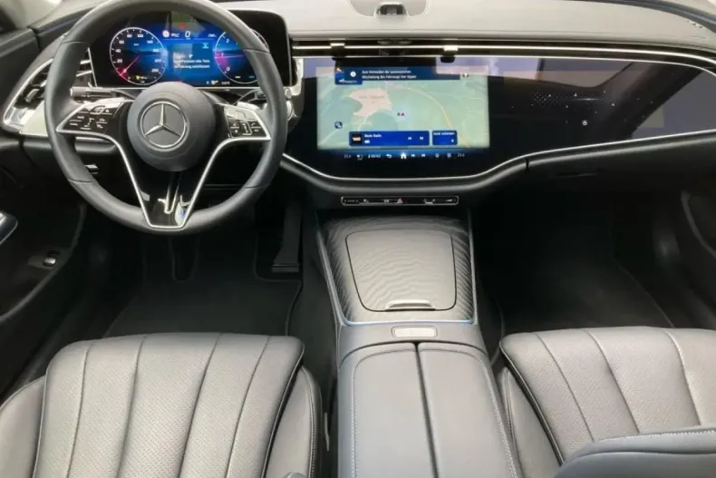 Mercedes-Benz E 220 din 2023 cu 15.189 km - oferta MER144241 - foto 12