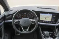 Volkswagen Touareg din 2023 cu 70.450 km - oferta VOL144246 - foto 4