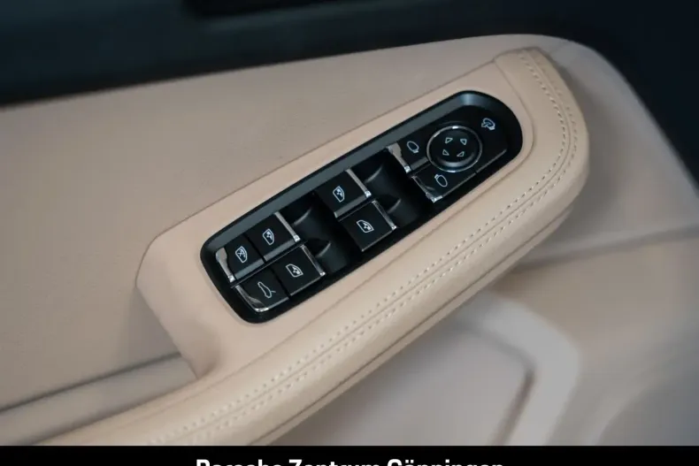 Porsche Macan din 2022 cu 35.870 km - oferta POR144249 - foto 18