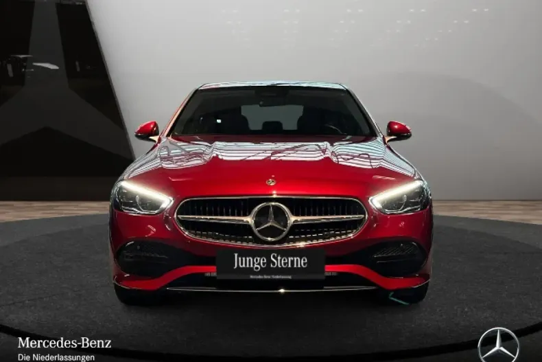 Mercedes-Benz C 300 din 2024 cu 10.827 km - oferta MER144251 - foto 2