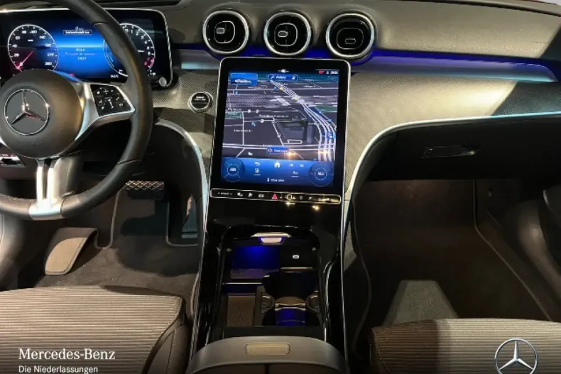 Mercedes-Benz C 300 din 2024 cu 10.827 km - oferta MER144251 - foto 11