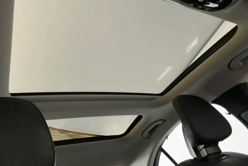 Mercedes-Benz C 220 din 2023 cu 14.212 km - oferta MER144255 - foto 14