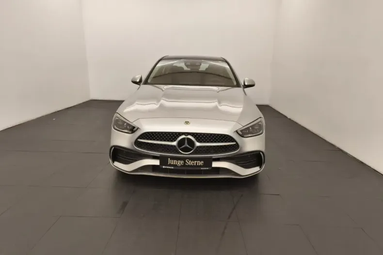 Mercedes-Benz C 300 din 2023 cu 25.898 km - oferta MER144258 - foto 1