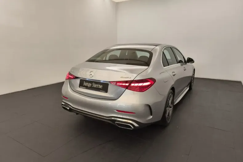 Mercedes-Benz C 300 din 2023 cu 25.898 km - oferta MER144258 - foto 4