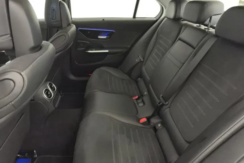 Mercedes-Benz C 300 din 2023 cu 25.898 km - oferta MER144258 - foto 11