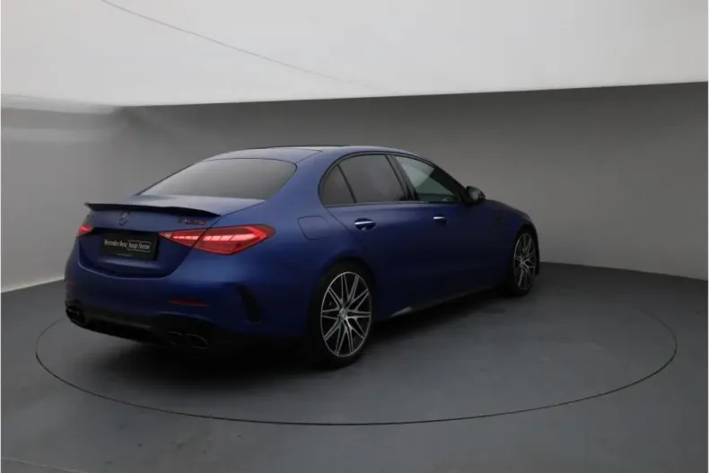 Mercedes-Benz C 63 AMG din 2023 cu 3.190 km - oferta MER144260 - foto 5