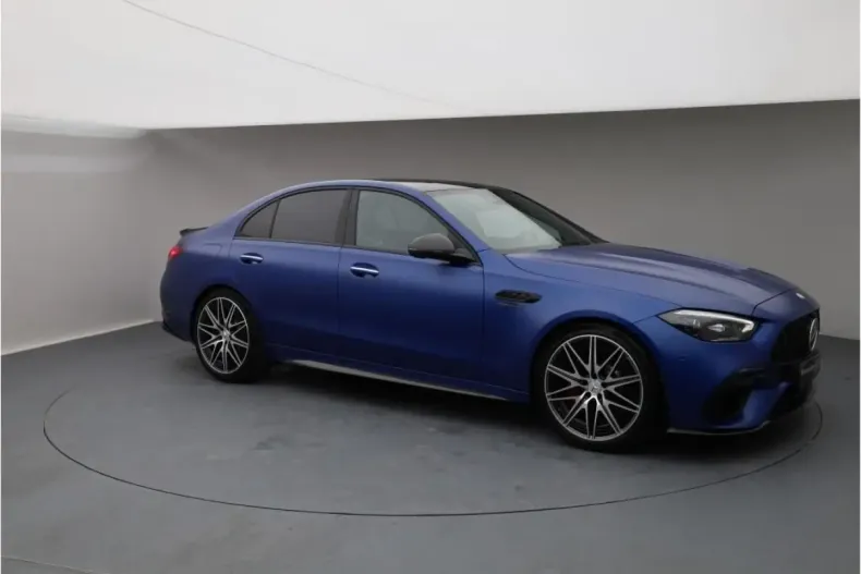 Mercedes-Benz C 63 AMG din 2023 cu 3.190 km - oferta MER144260 - foto 7