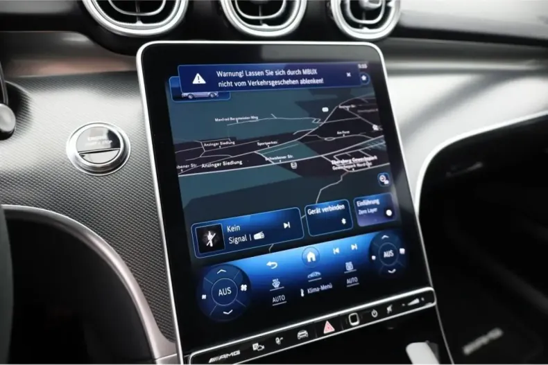 Mercedes-Benz C 63 AMG din 2023 cu 3.190 km - oferta MER144260 - foto 12