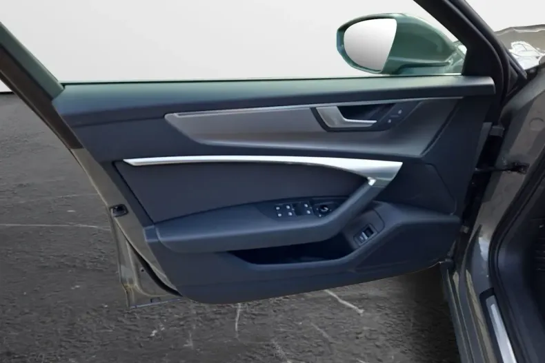 Audi A6 din 2022 cu 99.782 km - oferta AUD144263 - foto 5