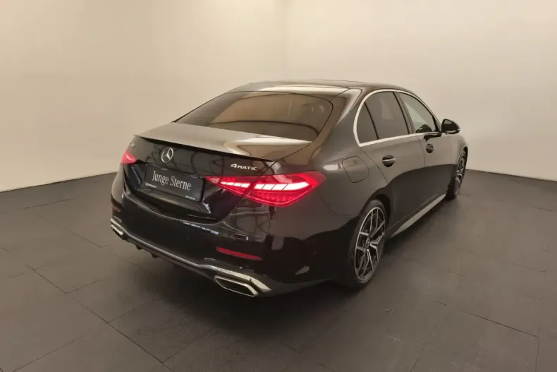 Mercedes-Benz C 300 din 2023 cu 23.753 km - oferta MER144264 - foto 4