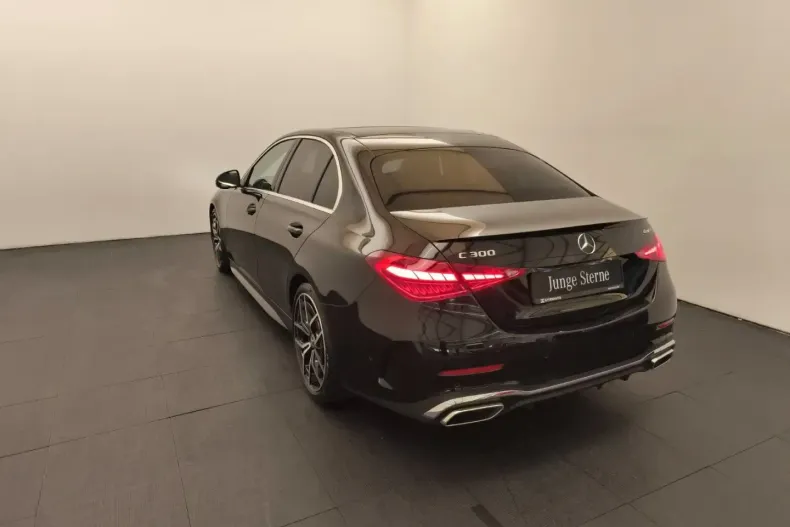 Mercedes-Benz C 300 din 2023 cu 23.753 km - oferta MER144264 - foto 6