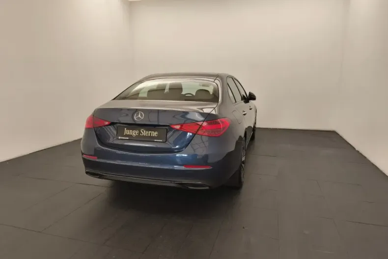 Mercedes-Benz C 300 din 2023 cu 15.545 km - oferta MER144266 - foto 4