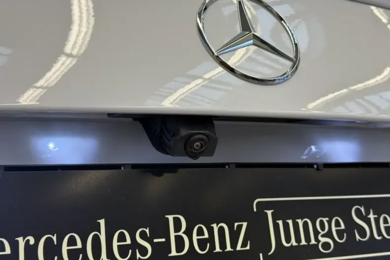 Mercedes-Benz C 43 AMG din 2024 cu 9.674 km - oferta MER144267 - foto 21