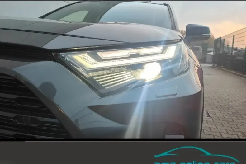 Toyota RAV4 din 2024 cu 15.500 km - oferta TOY144271 - foto 4