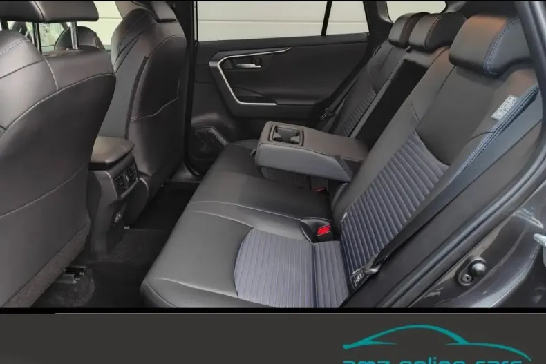 Toyota RAV4 din 2024 cu 15.500 km - oferta TOY144271 - foto 14