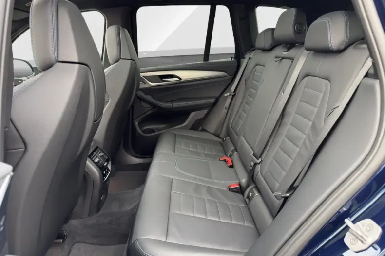 BMW X3 din 2024 cu 12.548 km - oferta BMW144283 - foto 13