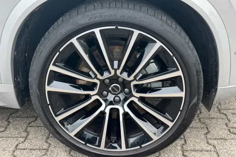 Volvo XC90 din 2025 cu 24.005 km - oferta VOL144311 - foto 13