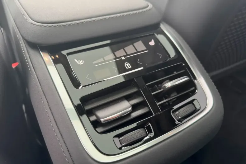 Volvo XC90 din 2025 cu 24.005 km - oferta VOL144311 - foto 19