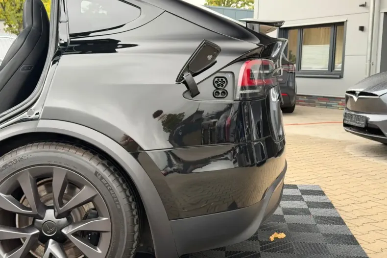 Tesla Model X din 2023 cu 65.000 km - oferta TES144320 - foto 13