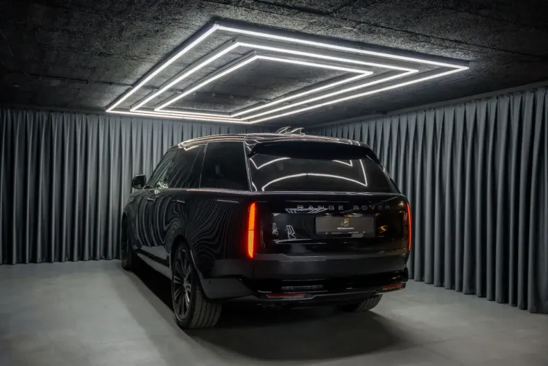 Land Rover Range Rover din 2024 cu 5.300 km - oferta LAN144323 - foto 20