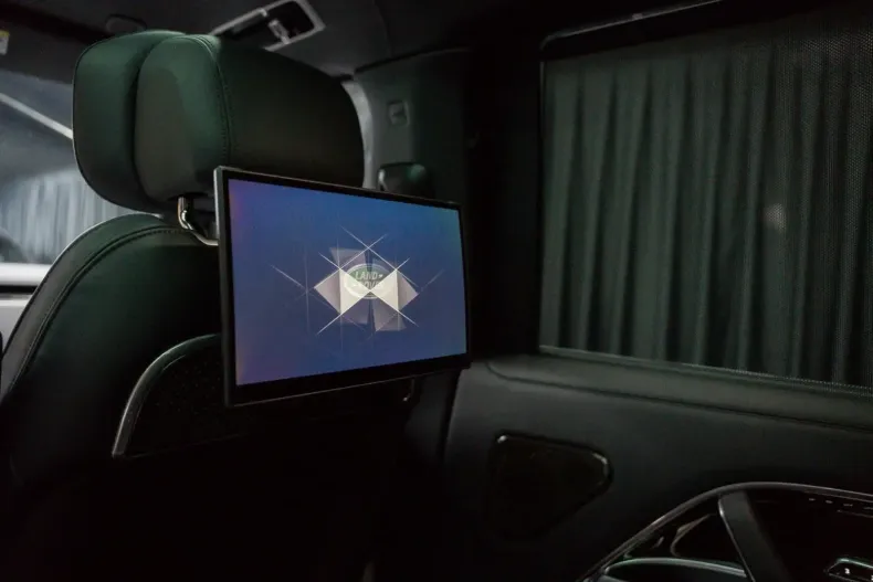 Land Rover Range Rover din 2024 cu 5.300 km - oferta LAN144323 - foto 26