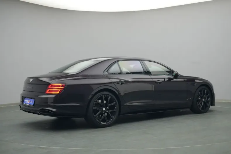 Bentley Flying Spur din 2023 cu 19.300 km - oferta BEN144327 - foto 21