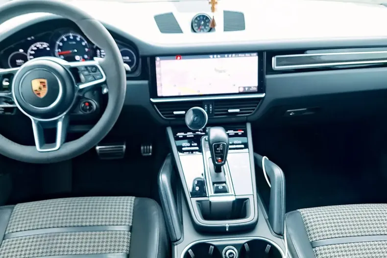 Porsche Cayenne din 2020 cu 97.000 km - oferta POR144329 - foto 5