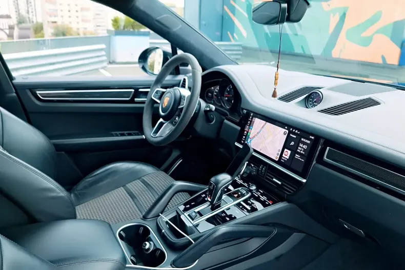Porsche Cayenne din 2020 cu 97.000 km - oferta POR144329 - foto 6